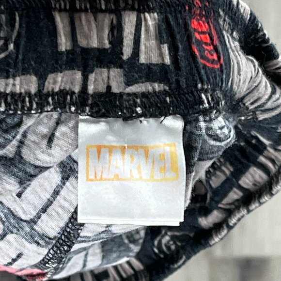 Deadpool Marvel Medium Pyjama Pants - Picture 2 of 5